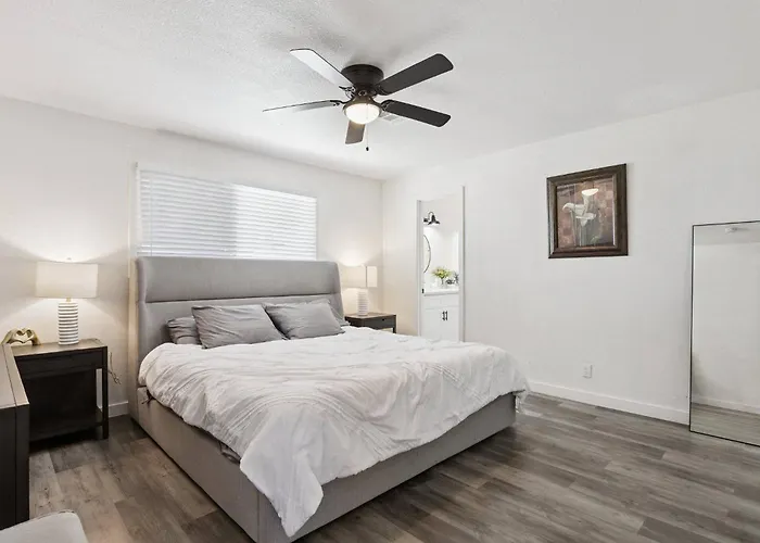 Serene Desert Getaway W/ Backyard Near Asu Campus! Ferienhaus *