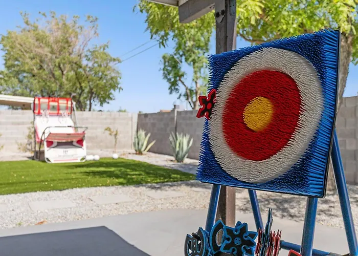 Ferienhaus Serene Desert Getaway W/ Backyard Near Asu Campus!